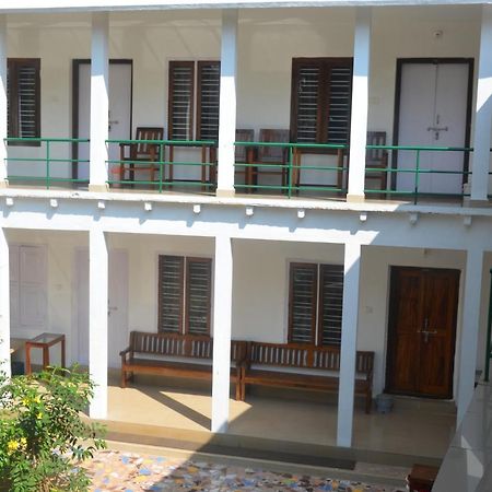 Arya Homestay Bougain Villa Gokarna  Exteriér fotografie
