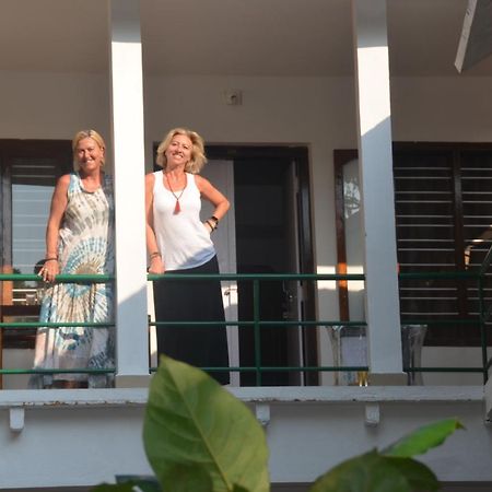 Arya Homestay Bougain Villa Gokarna  Exteriér fotografie