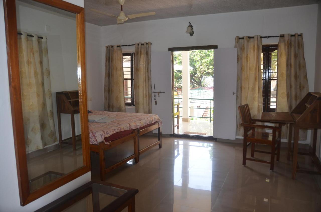 Arya Homestay Bougain Villa Gokarna  Exteriér fotografie