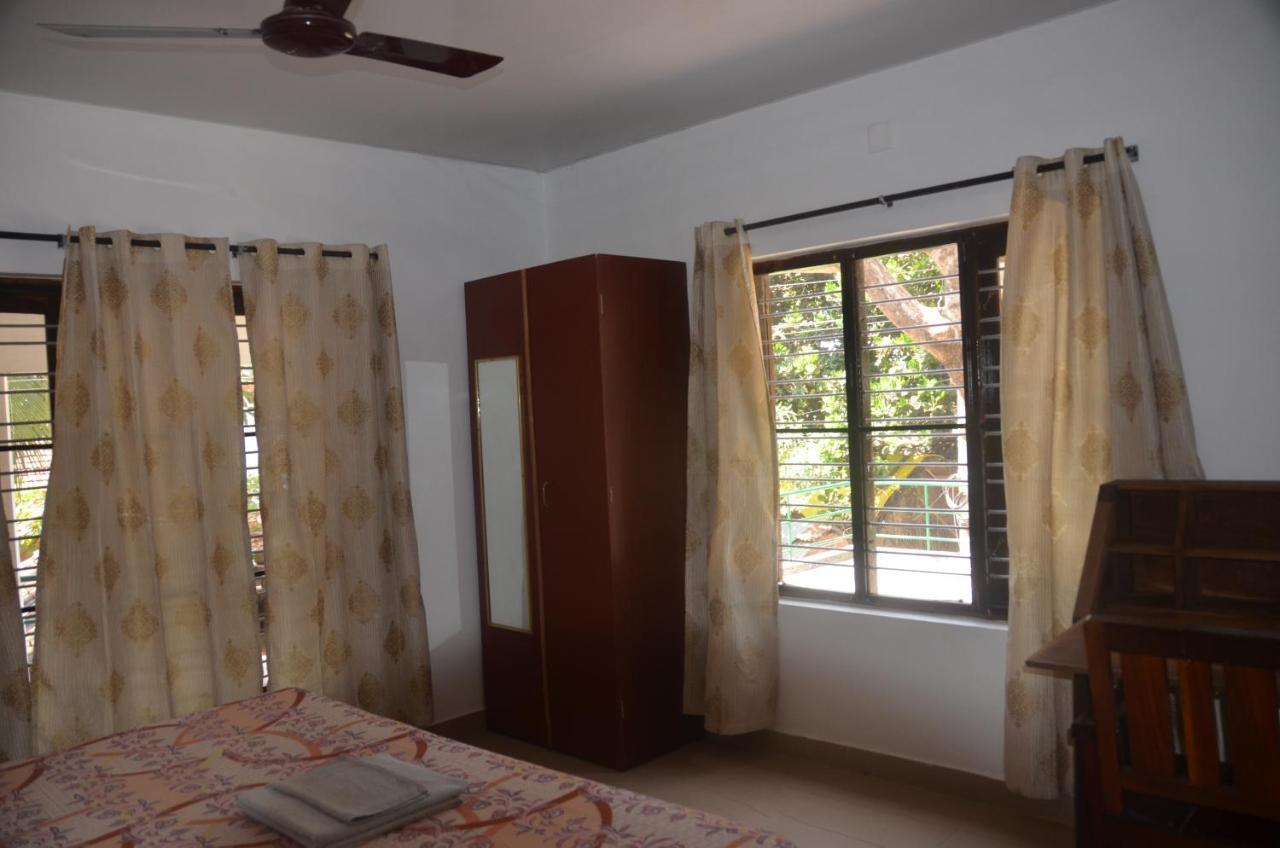 Arya Homestay Bougain Villa Gokarna  Exteriér fotografie