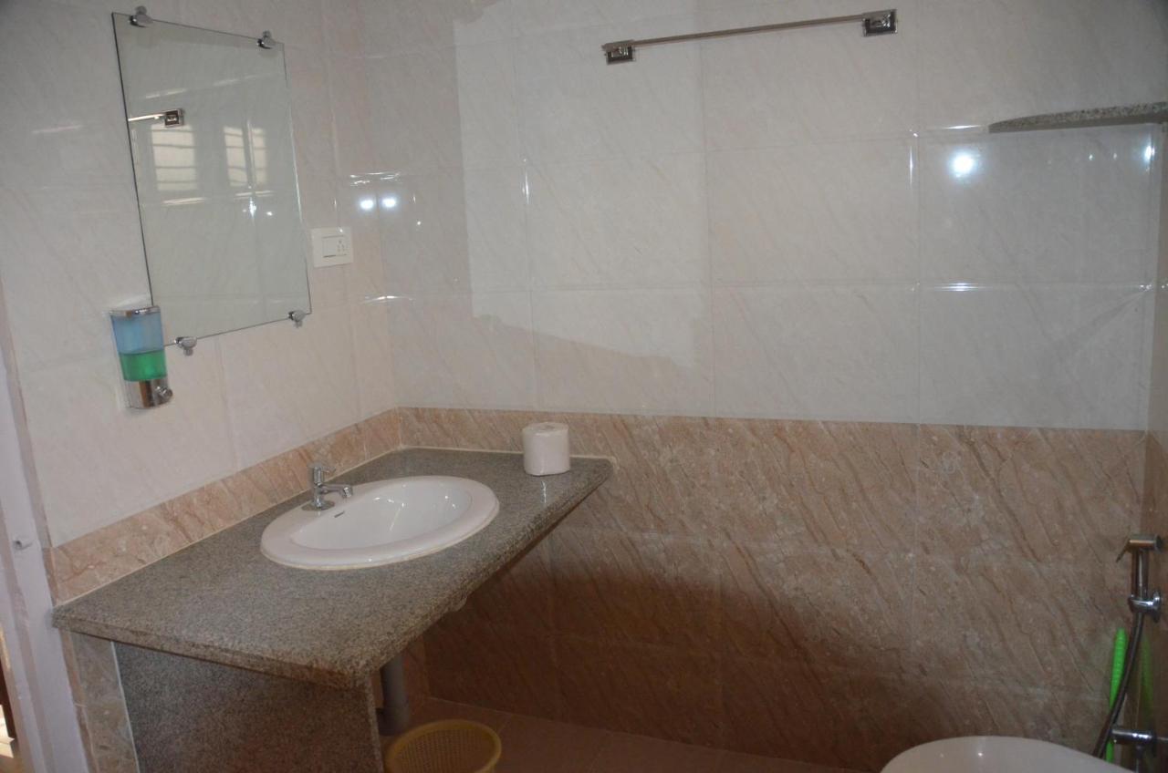 Arya Homestay Bougain Villa Gokarna  Exteriér fotografie