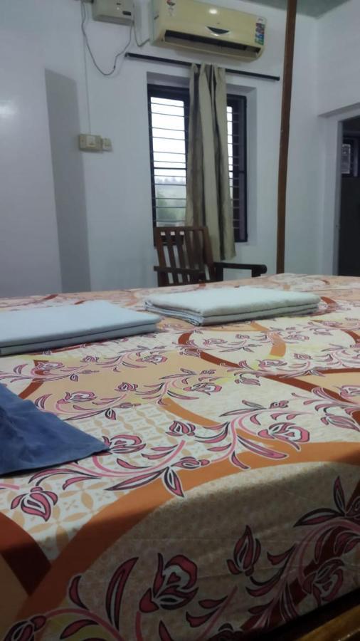 Arya Homestay Bougain Villa Gokarna  Exteriér fotografie